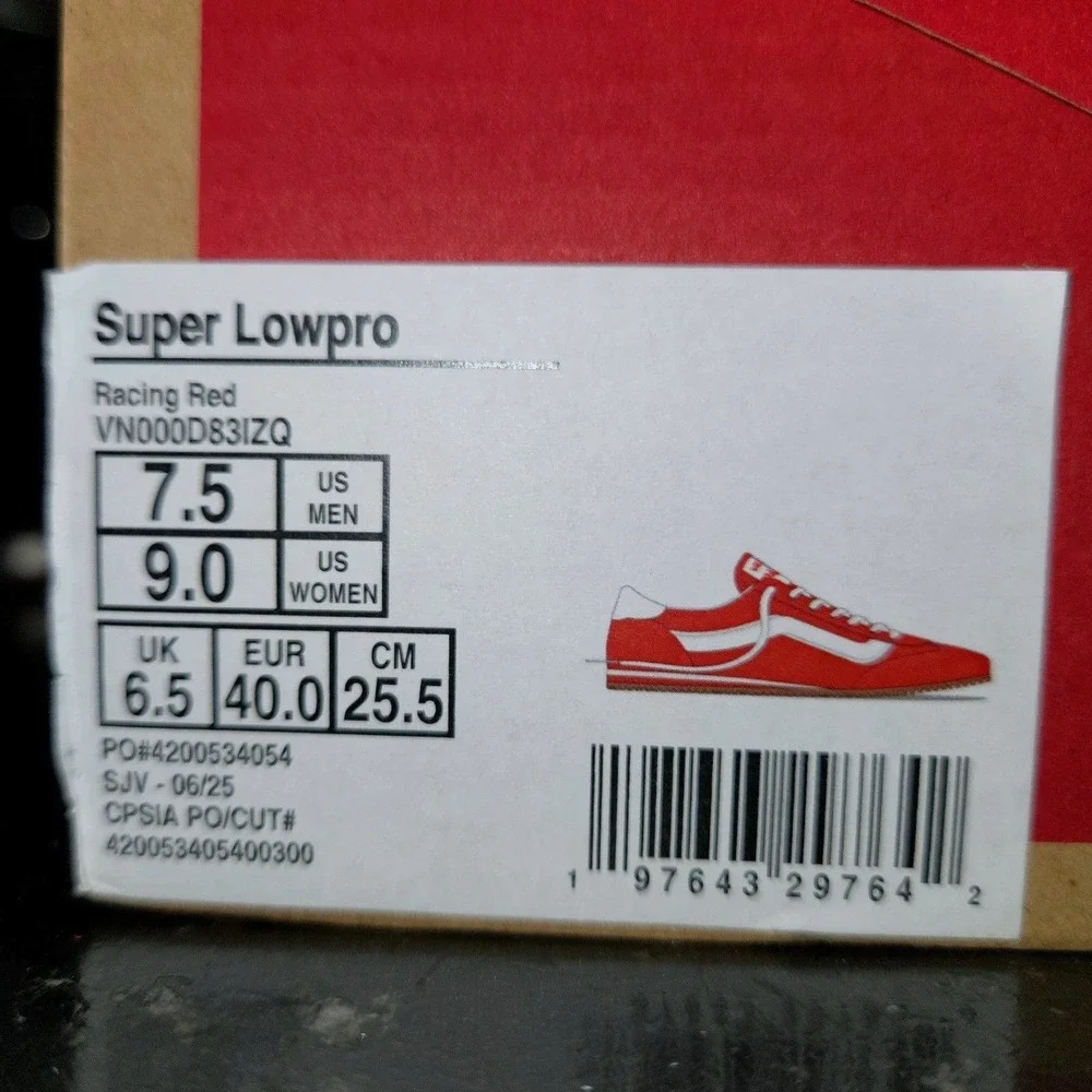 Vans Serio Super Lowpro Racing Red White Suede Sneakers Mens 7.5 W 9
